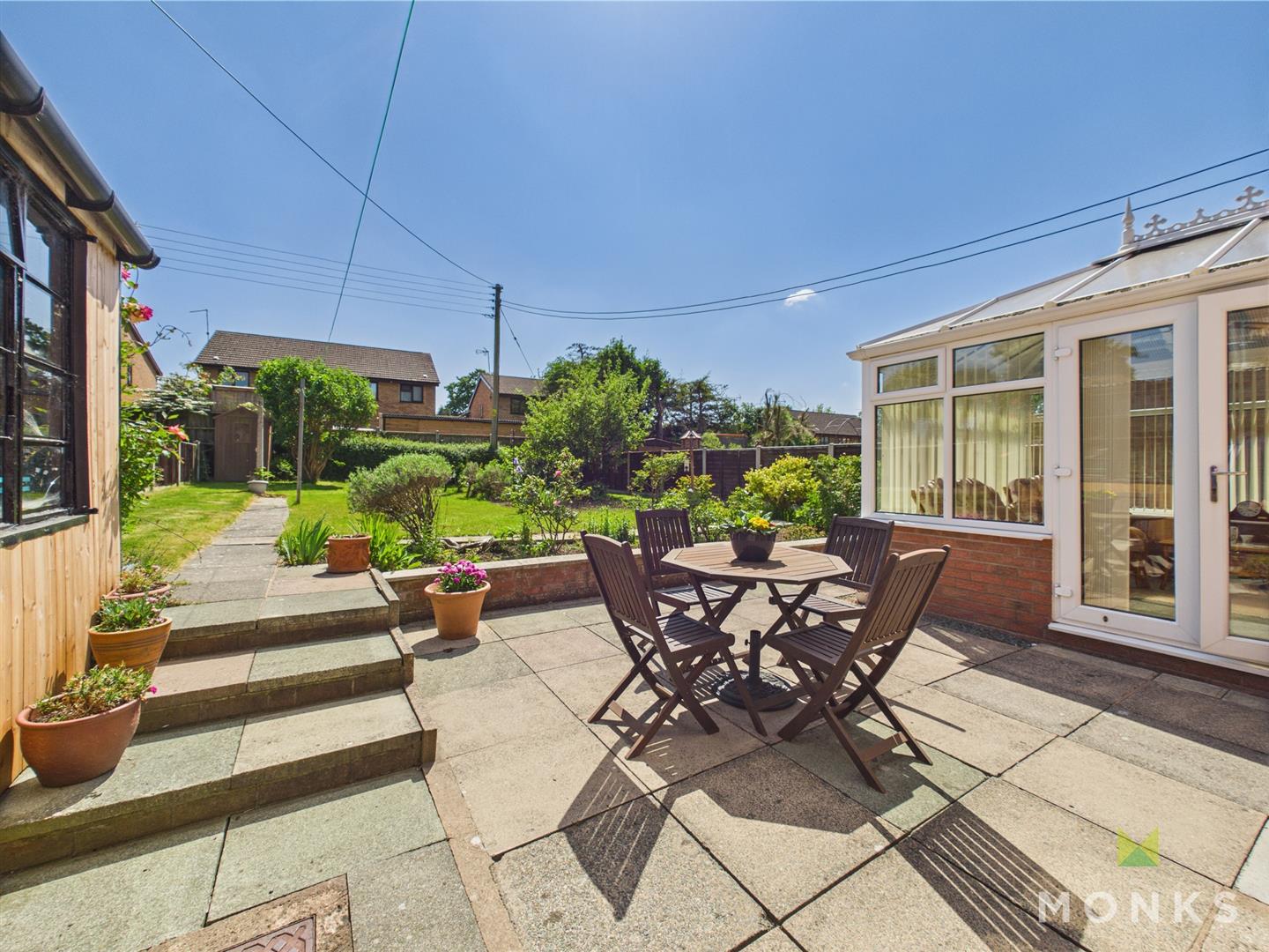 15 The Willows, Oswestry, SY11 4JX For Sale